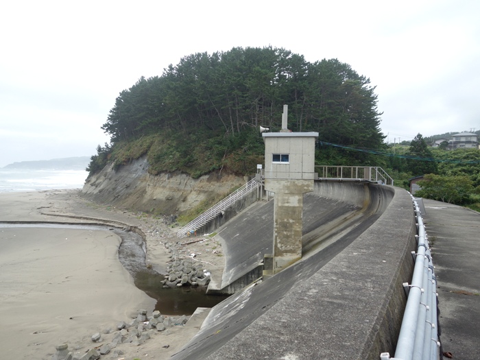 小子内の防波堤