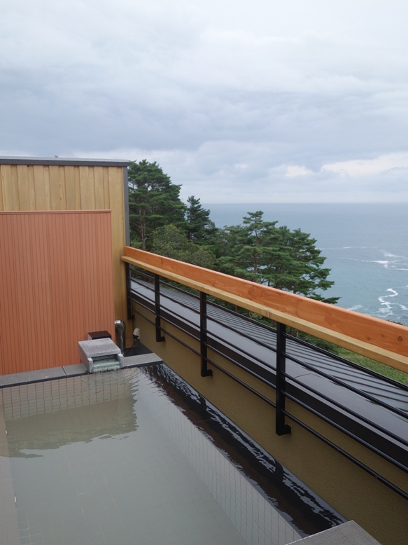 渚亭たろう庵　露天風呂