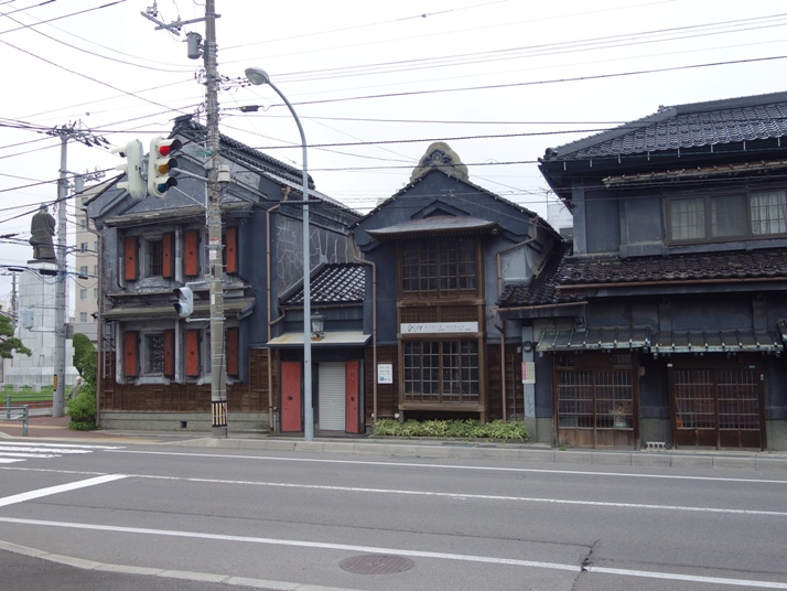 函館市宝来町　ひし伊