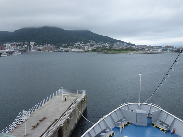 摩周丸から函館山の眺め