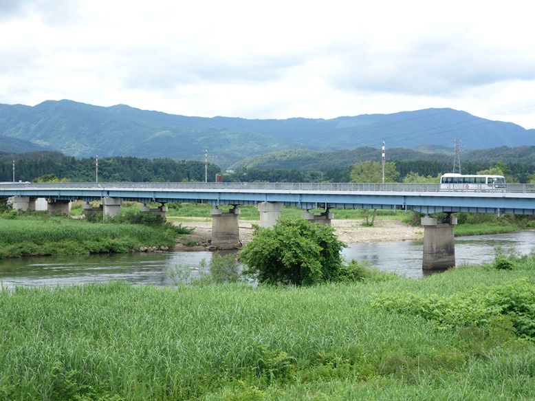 荒砥橋　県道11号
