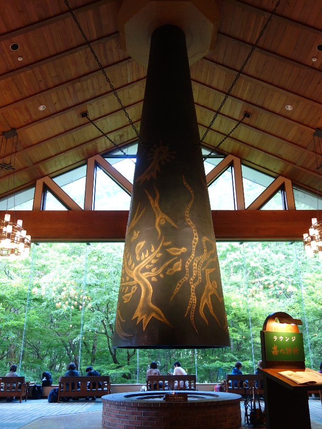 奥入瀬渓流ホテル　岡本太郎