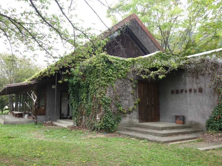 信濃デッサン館