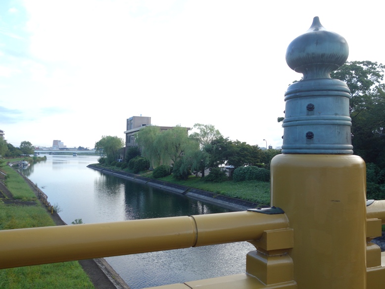 瀬田の唐橋からアーブしが