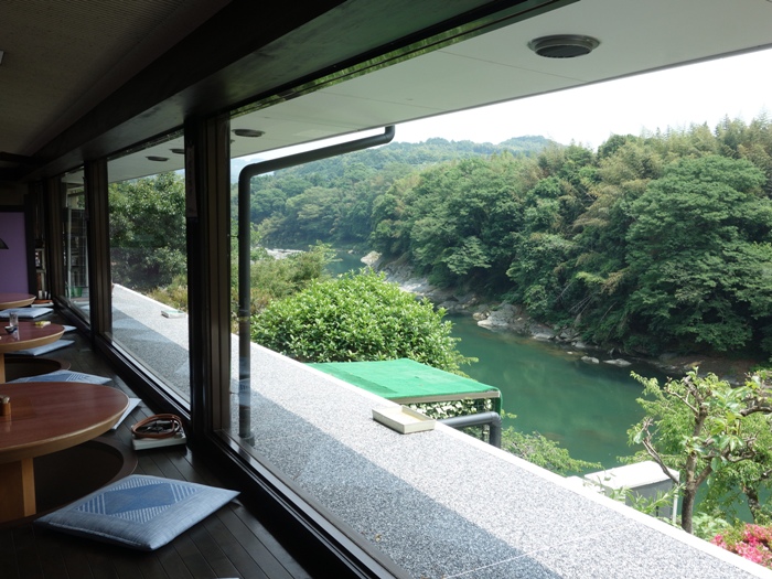 和風レストラン　よしの川