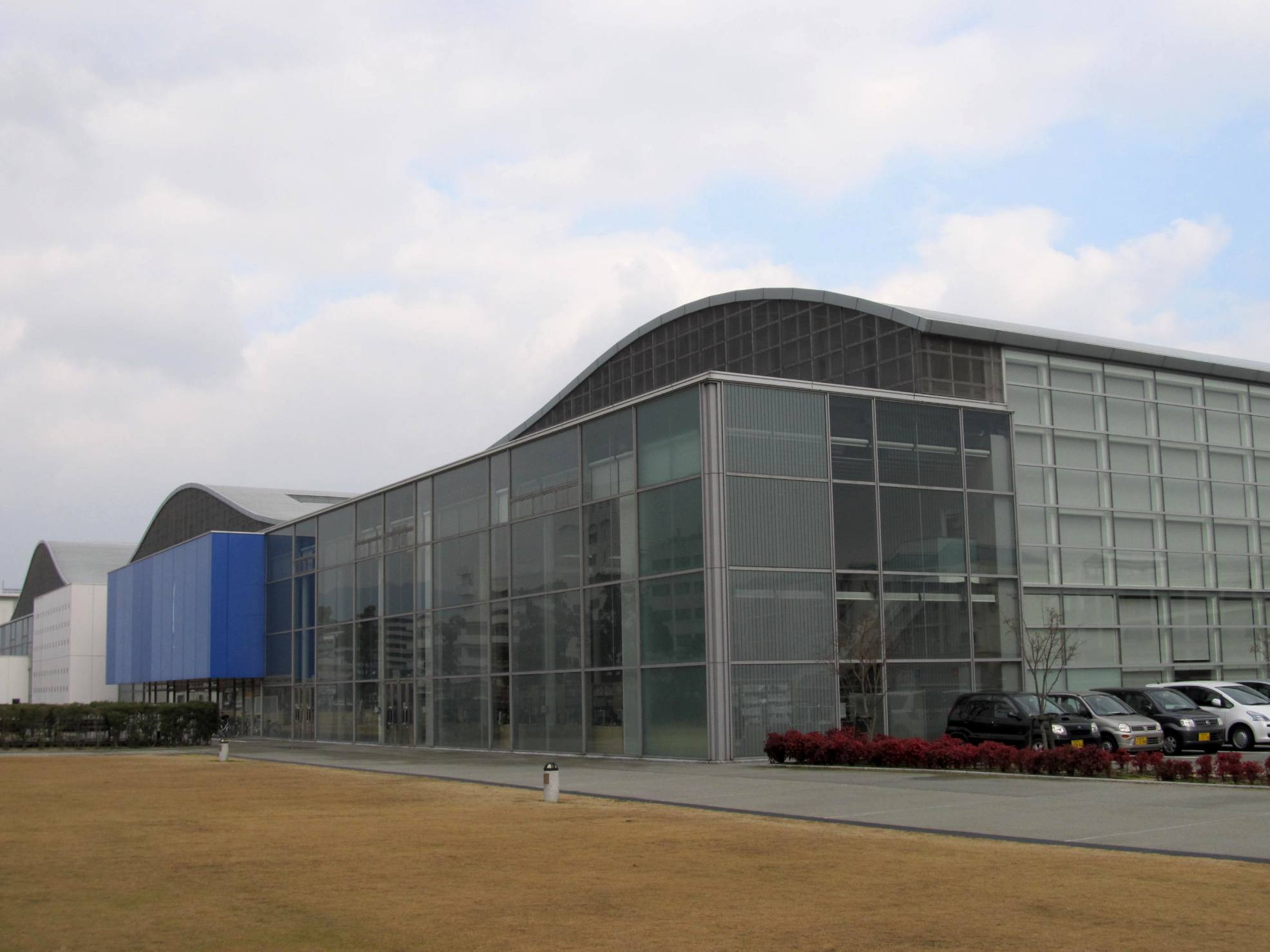 山口市立中央図書館