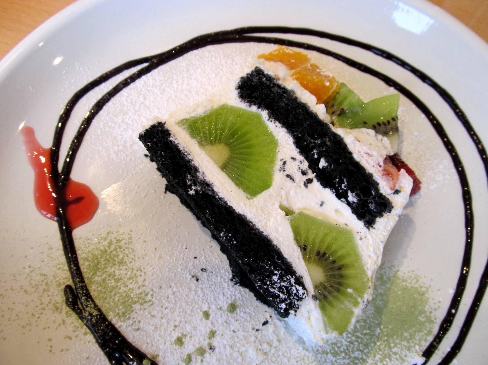 トラットリア・アンコーラのキウイのケーキ