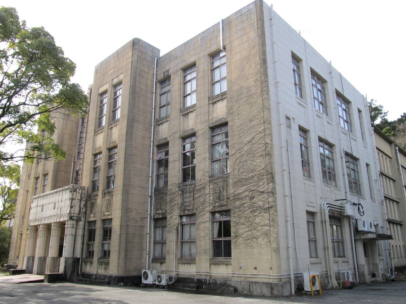 旧・山口県立山口図書館