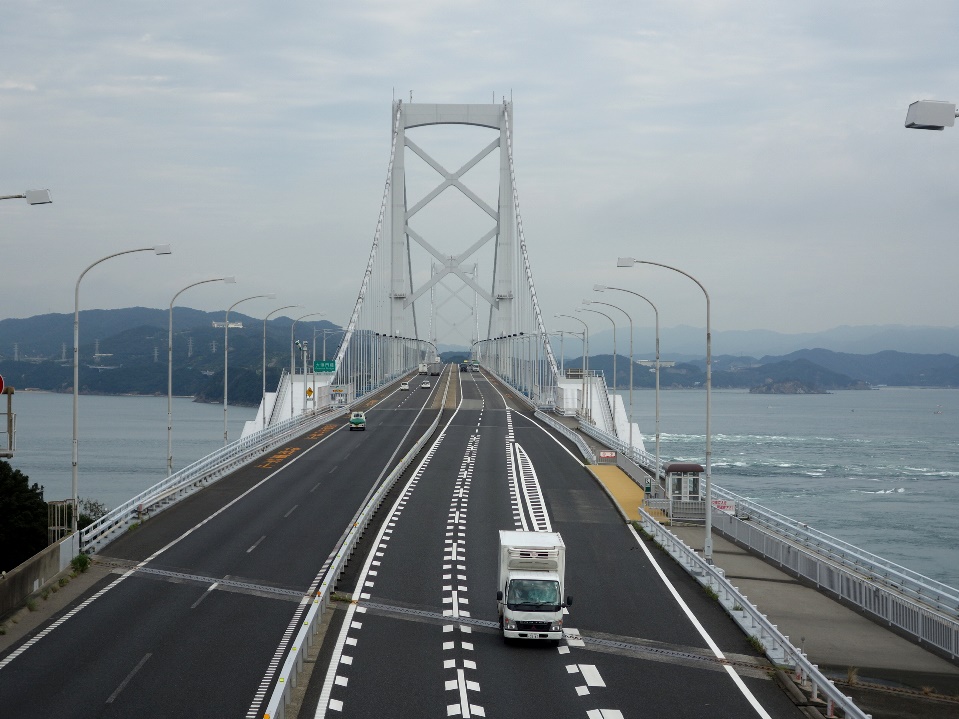 大鳴門橋