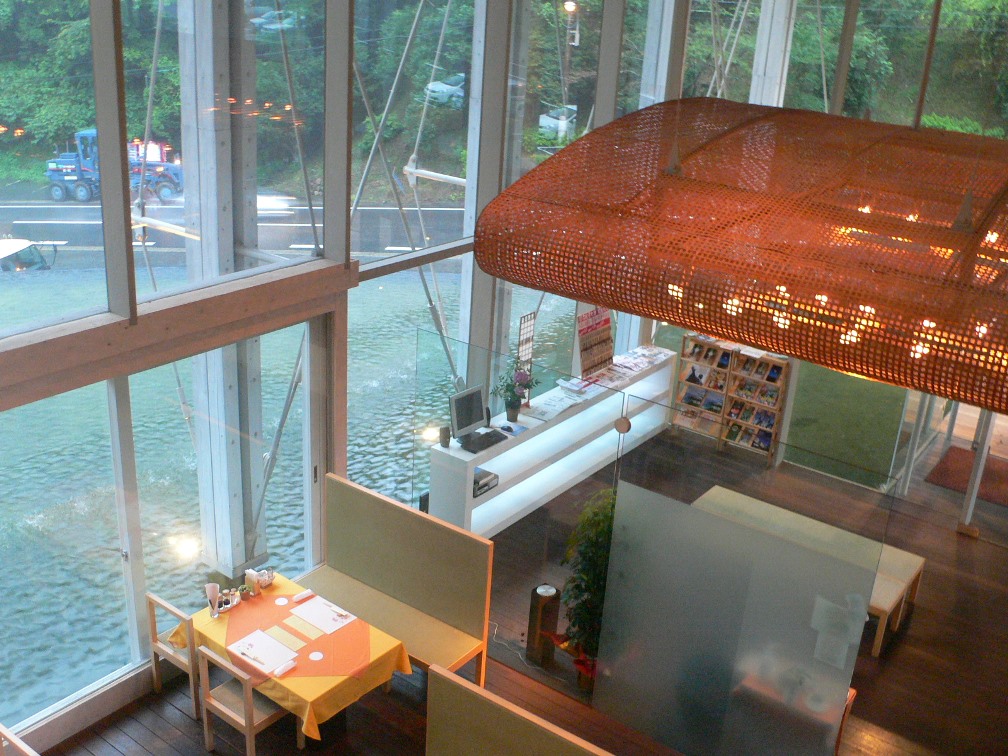 雲の上のホテル