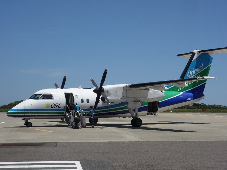 長崎空港から対馬空港　DHC8-200