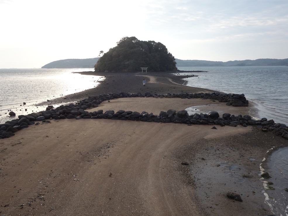 小島神社　干潮のとき