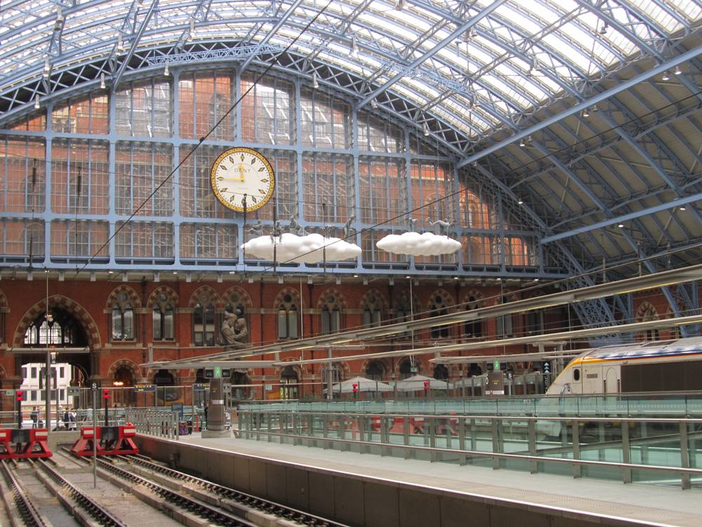 ロンドンのセント・パンクラス駅