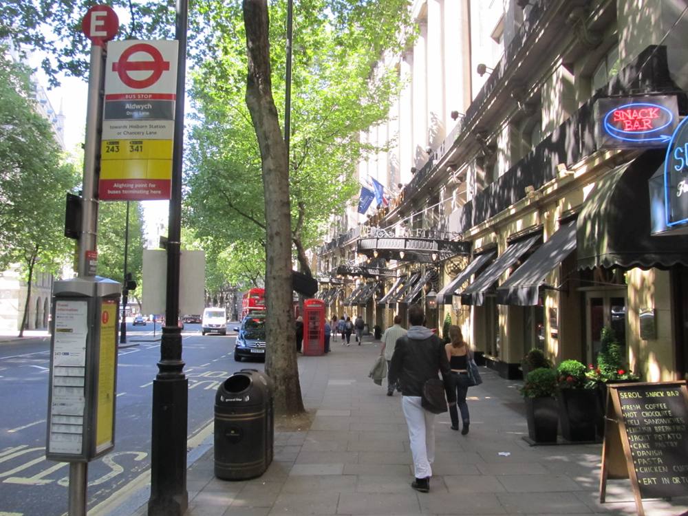 ウォルドルフ･ヒルトン